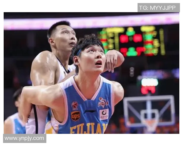 易建联再砍50+,刷新单场得分纪录,引爆球迷热议 易建联再砍50+,刷新单场得分纪录,引爆球迷热议