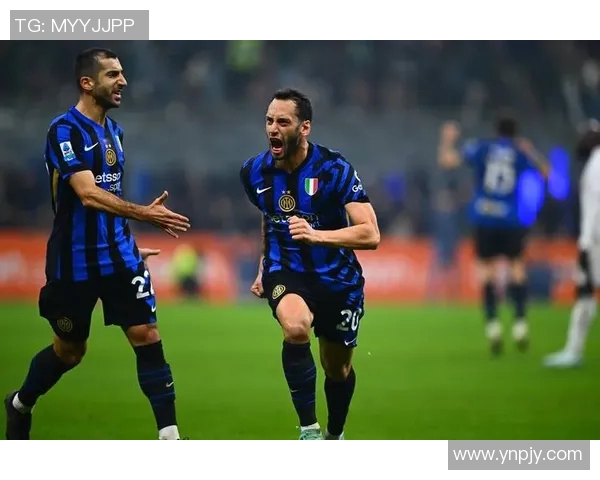 那不勒斯客场1-1战平蓝黑军团，携手国米继续领跑积分榜