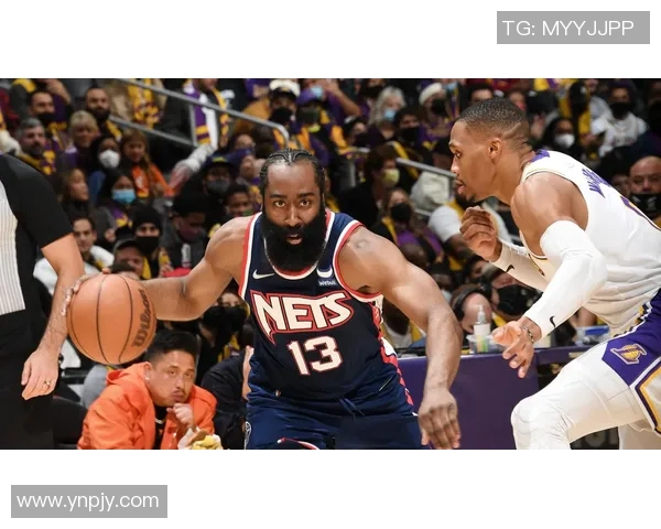 湖人对阵篮网精彩赛事高清直播全程回放与分析分享 湖人对阵篮网精彩赛事高清直播全程回放与分析分享