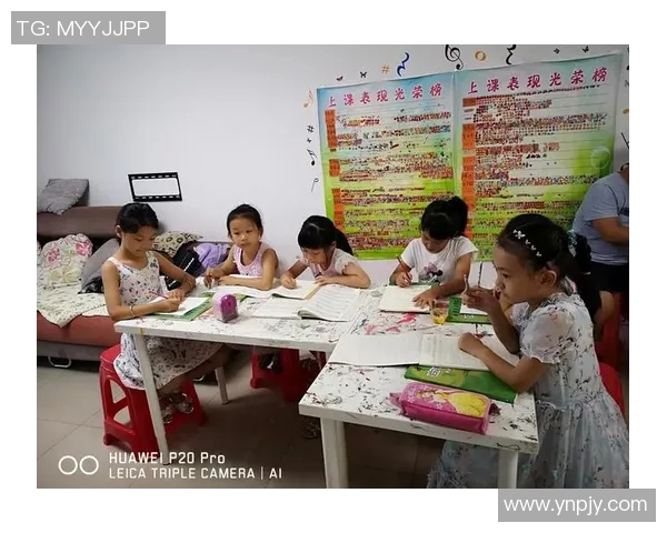 吉布森的传奇人生与创作历程探秘:从音乐到文学的多元化成就 吉布森的传奇人生与创作历程探秘:从音乐到文学的多元化成就