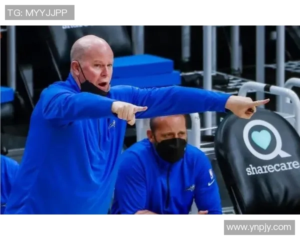 热火与黄蜂激战在即球迷期待精彩对决与精彩表现 热火与黄蜂激战在即球迷期待精彩对决与精彩表现